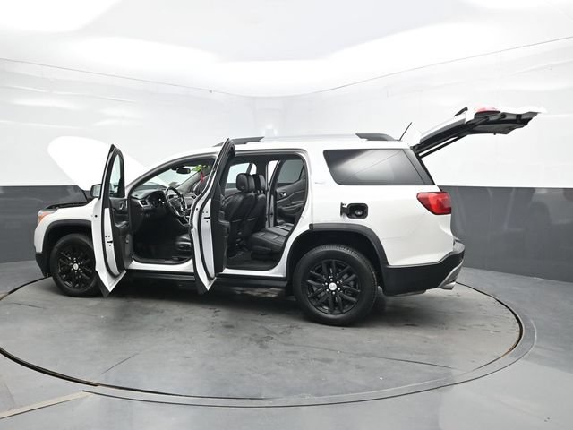 Used 2018 GMC Acadia SLT FWD image 56