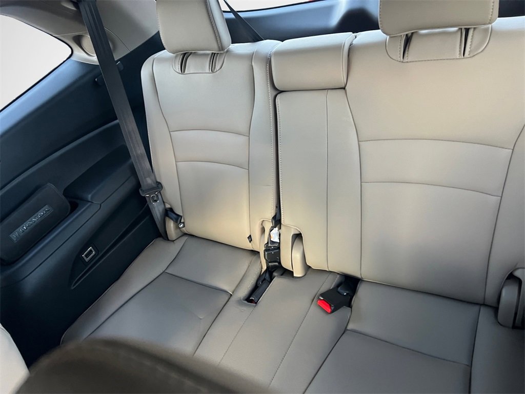 Used 2022 Honda Pilot Elite image 26