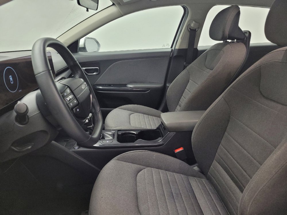 Used 2025 Kia K4 EX FWD image 17
