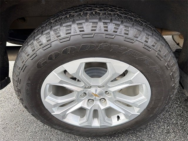 Used 2023 Chevrolet Silverado 1500 LTZ w/ LTZ Premium Package image 17