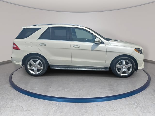 Used 2015 Mercedes-Benz ML 400 4MATIC image 5
