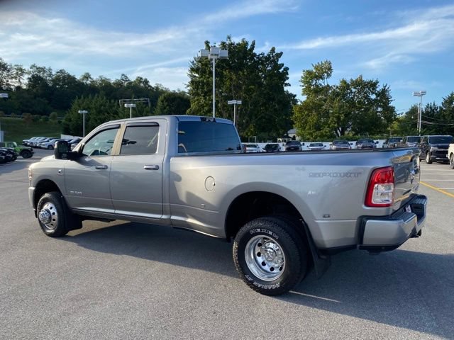 Used 2024 RAM 3500 Big Horn w/ Sport Appearance Package AWD/4WD image 3