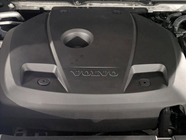 Used 2016 Volvo XC90 T6 Momentum w/ Momentum Plus Package image 23