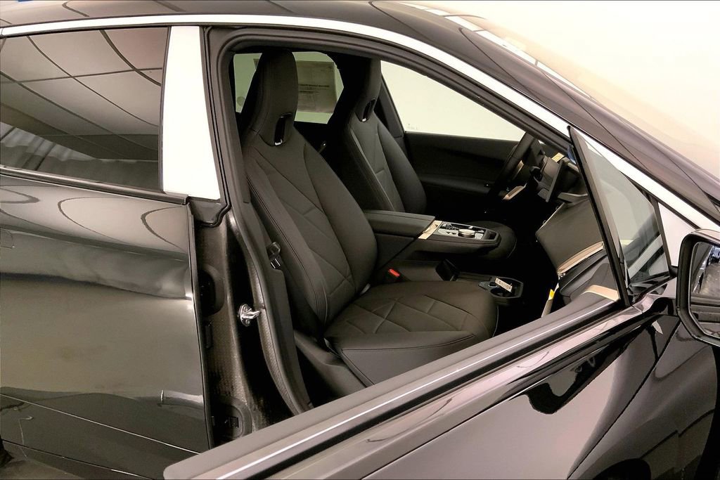 New 2026 BMW iX xDrive45 image 7