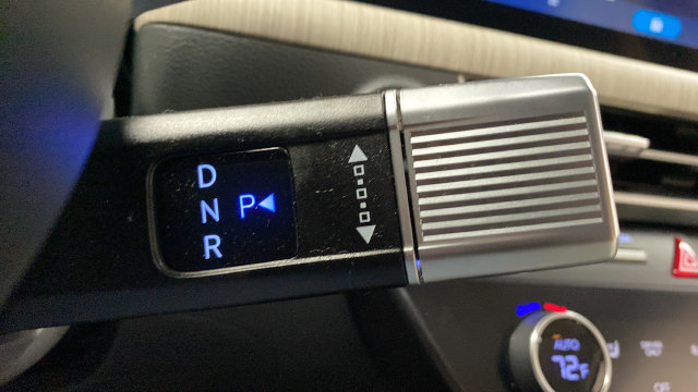 Certified 2025 Hyundai Sonata SEL FWD image 19
