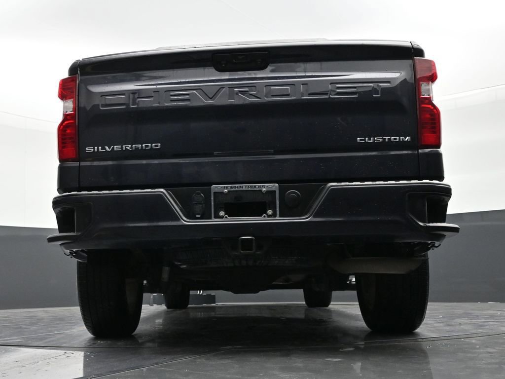 Used 2022 Chevrolet Silverado 1500 Custom image 23