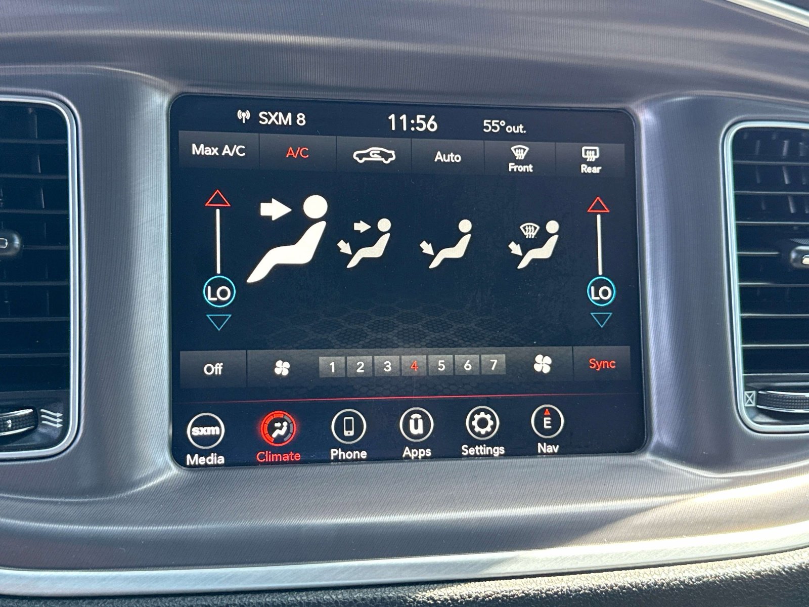 Used 2020 Dodge Charger R/T RWD image 9