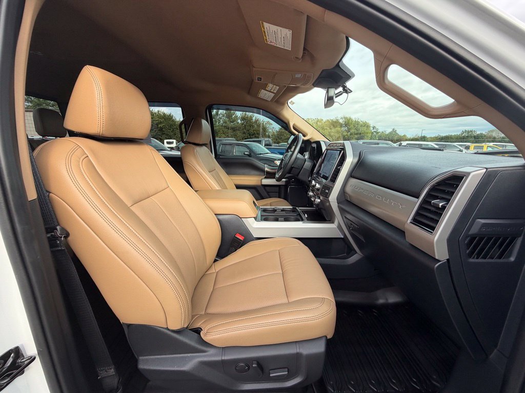 Used 2022 Ford F250 Lariat w/ Lariat Ultimate Package AWD/4WD image 24