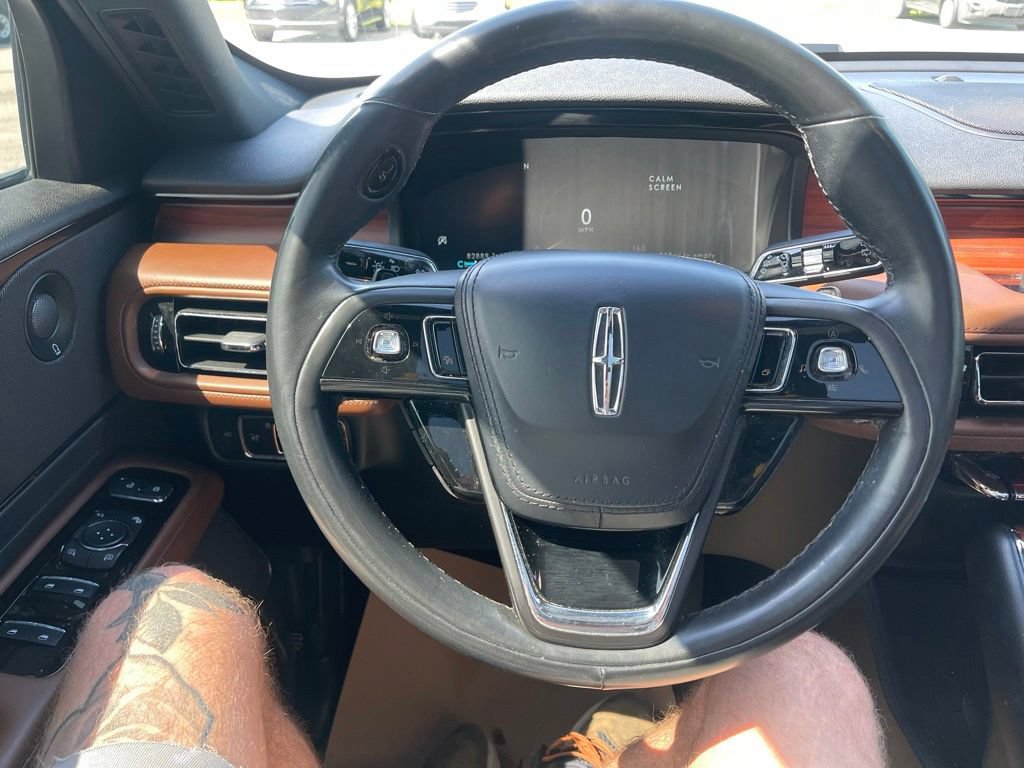 Used 2022 Lincoln Aviator Reserve w/ Equipment Group 201A AWD/4WD image 10