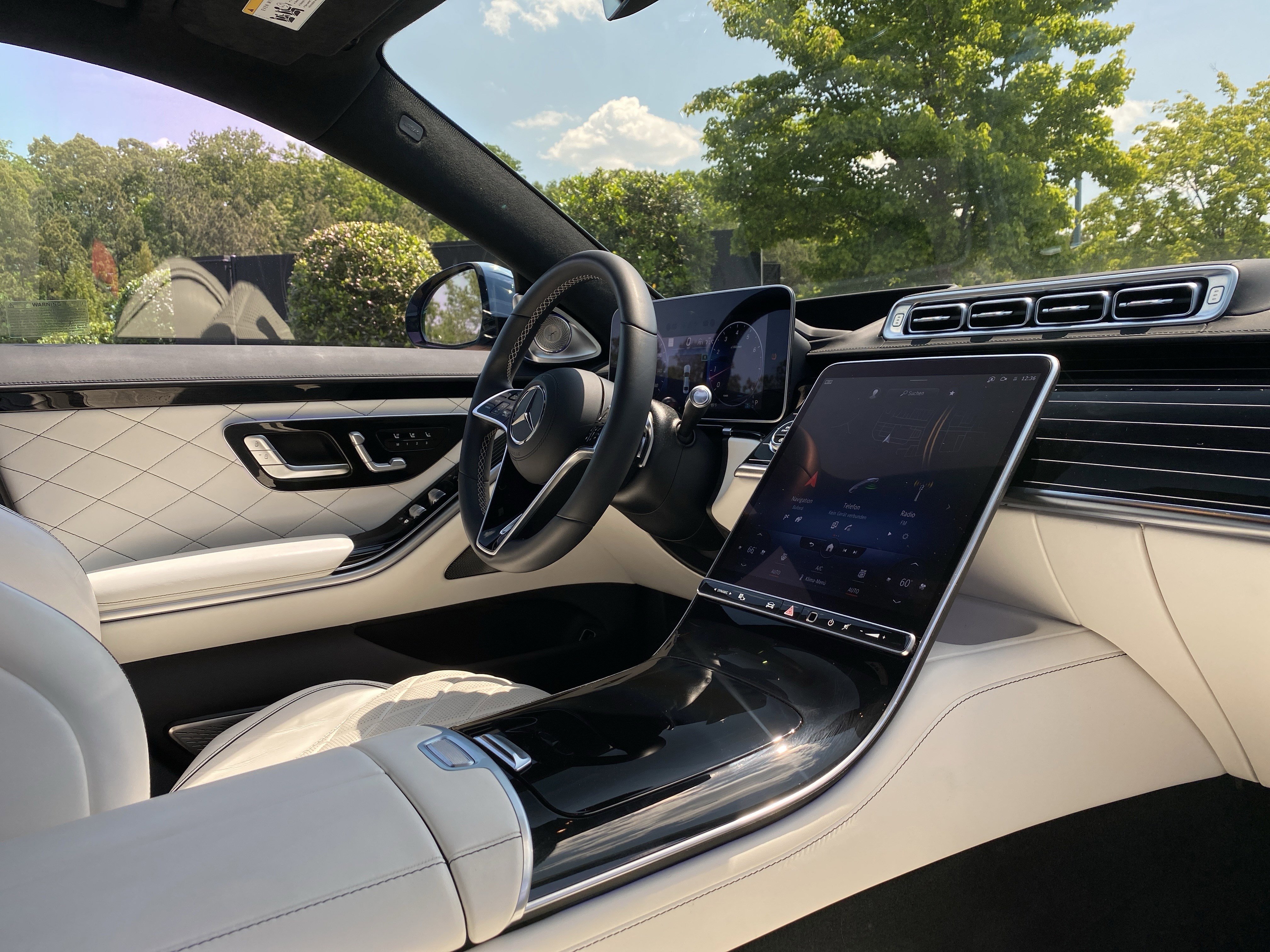 Used 2023 Mercedes-Benz S 580 4MATIC Sedan image 6