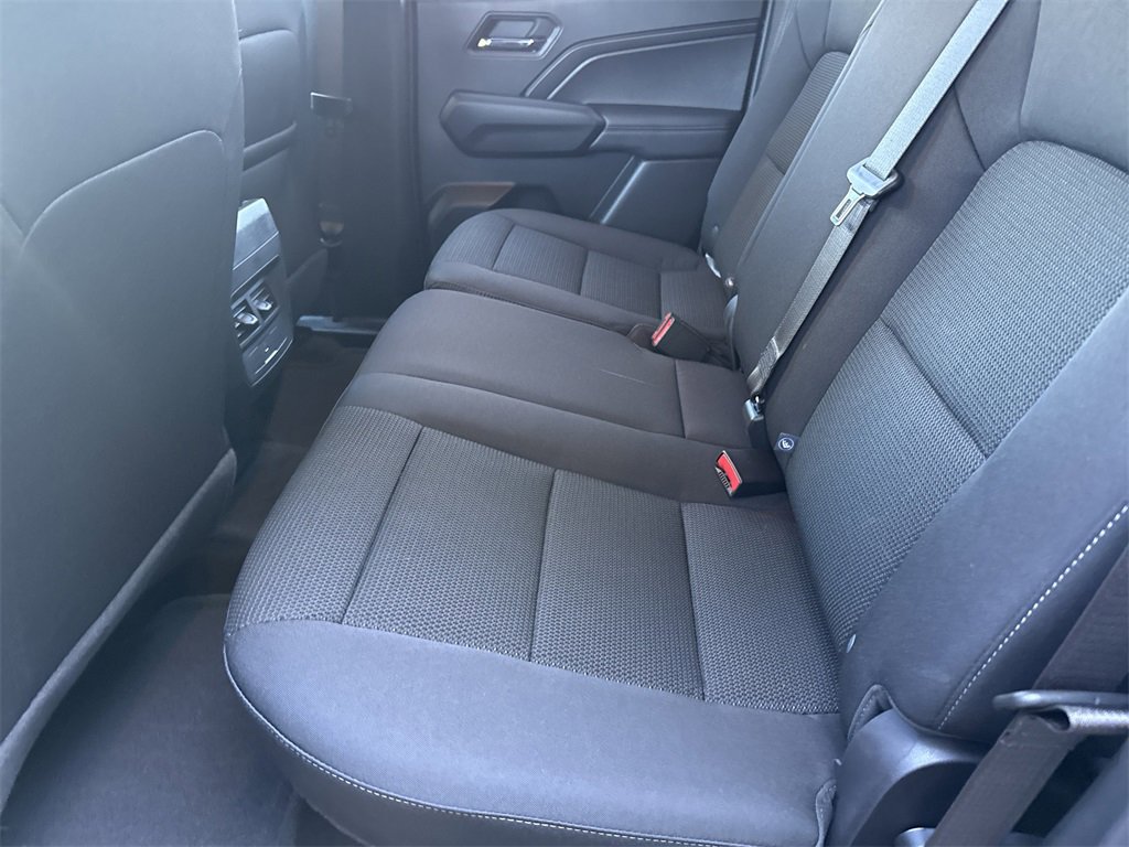 Used 2024 GMC Canyon Elevation image 21