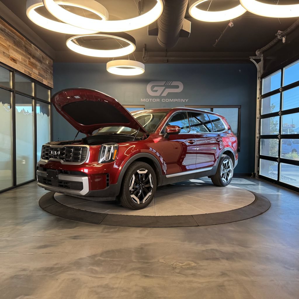 Used 2023 Kia Telluride S AWD/4WD image 25