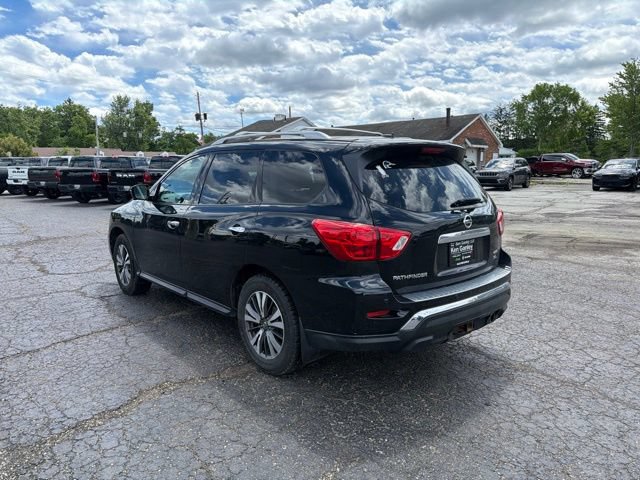 Used 2017 Nissan Pathfinder SL w/ SL Tech Package AWD/4WD image 5