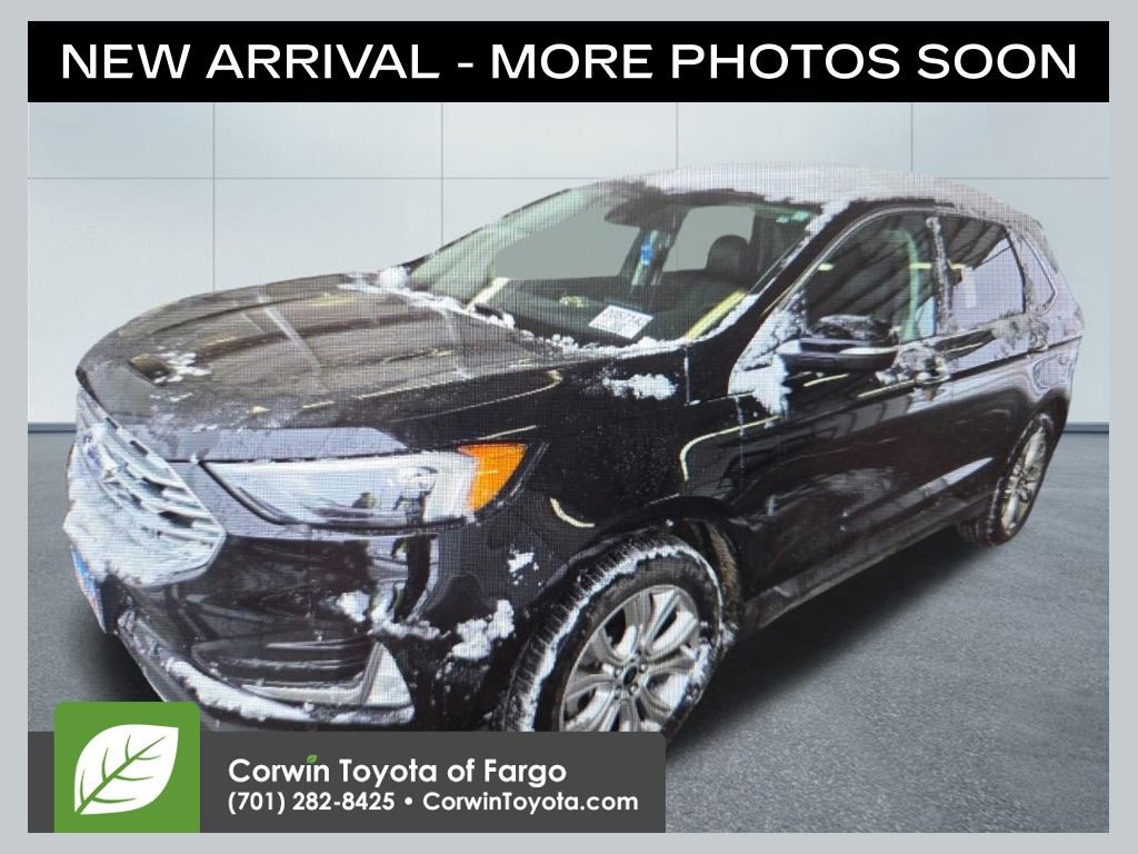 Used 2023 Ford Edge Titanium image 1