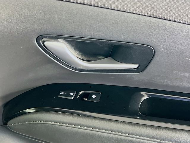 Used 2022 Hyundai Tucson Limited image 32