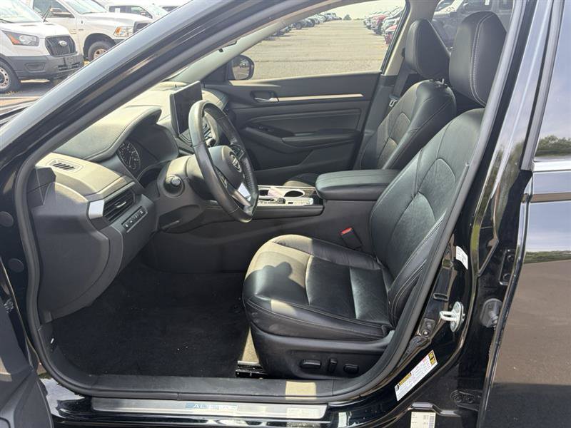 Used 2023 Nissan Altima 2.5 SL AWD/4WD image 9