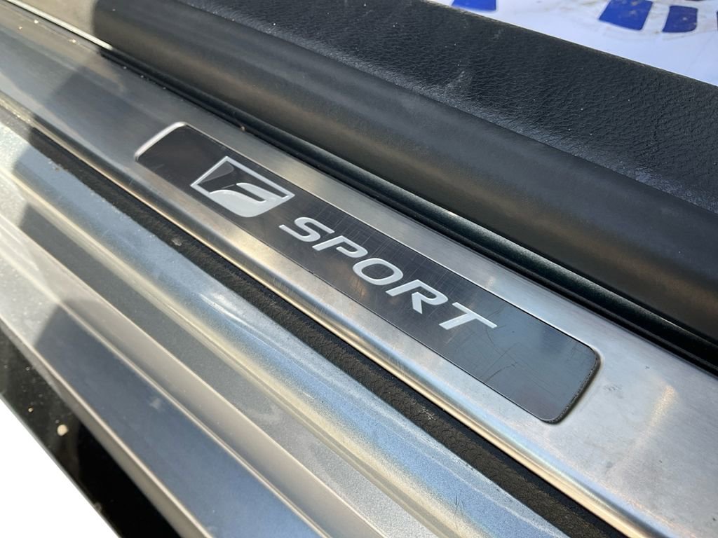 Used 2022 Lexus IS 350 F Sport w/ Navigation Package image 18