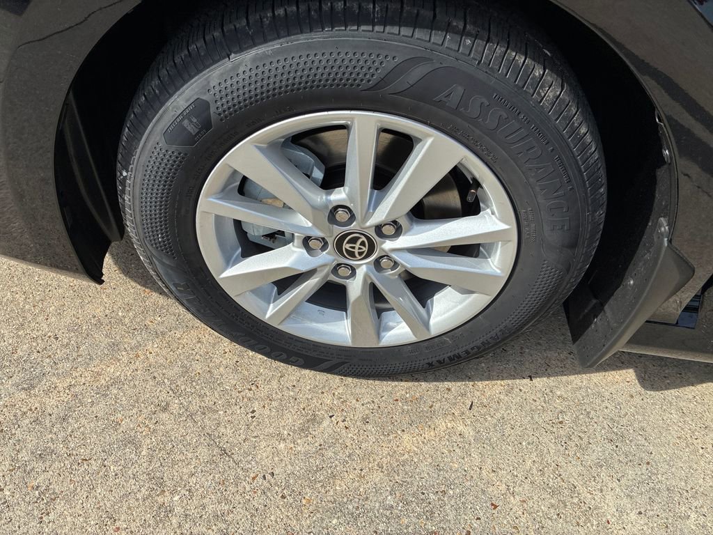 New 2026 Toyota Camry LE image 32