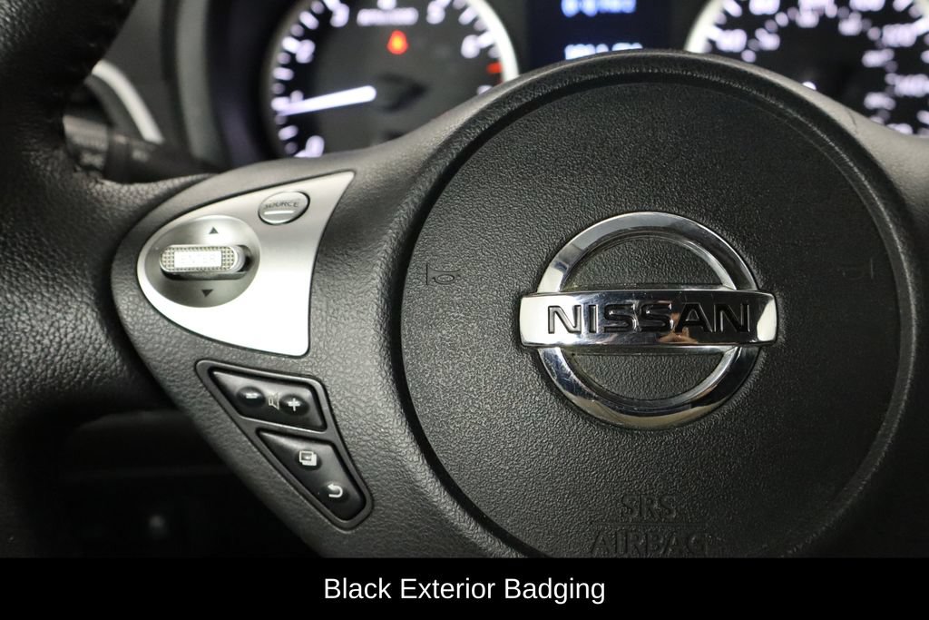 Used 2018 Nissan Sentra SR w/ Technology Package FWD image 8