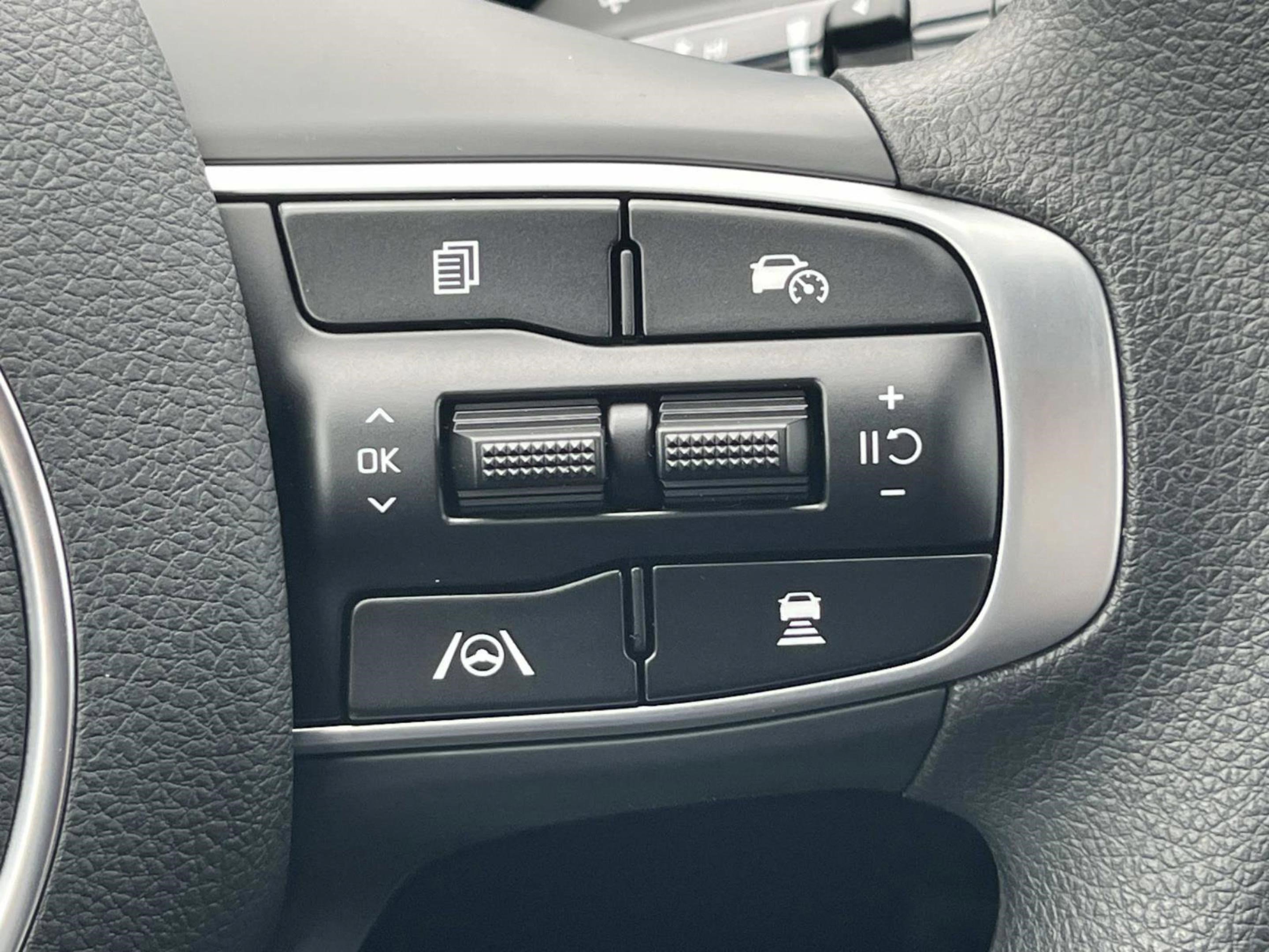 New 2026 Kia K5 LXS image 27