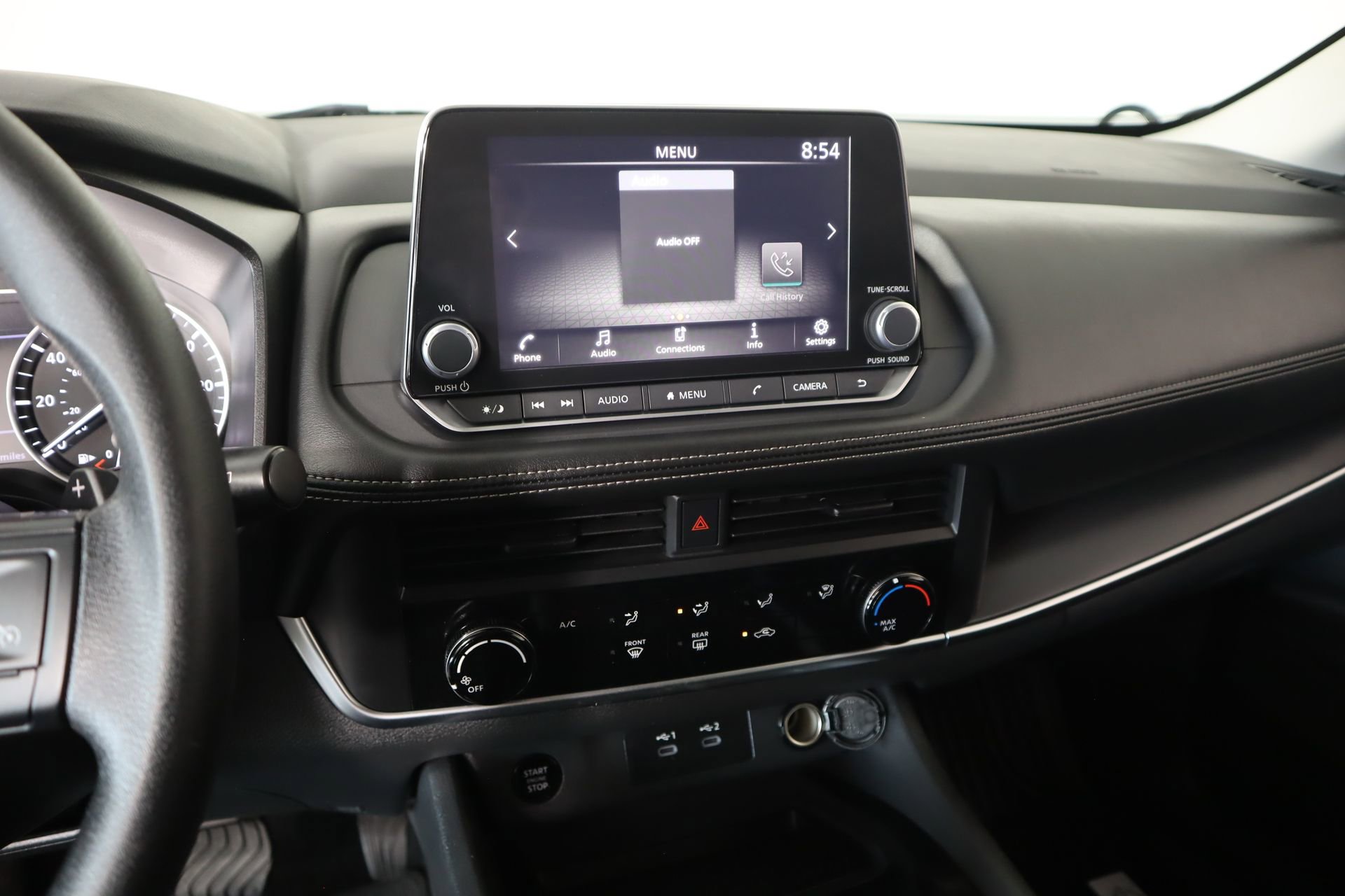 Used 2024 Nissan Rogue S image 5