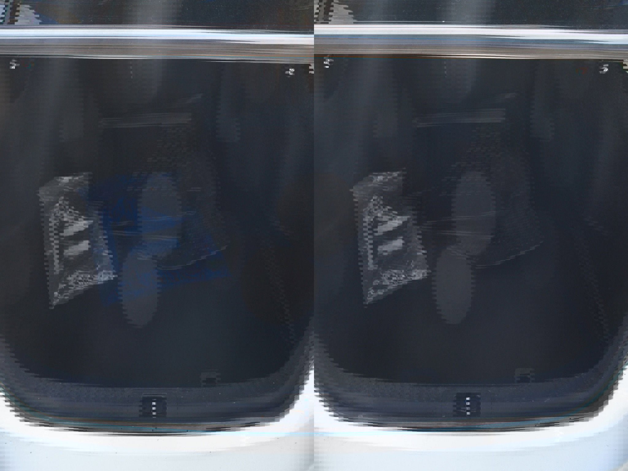 Used 2019 Toyota Camry XLE image 18