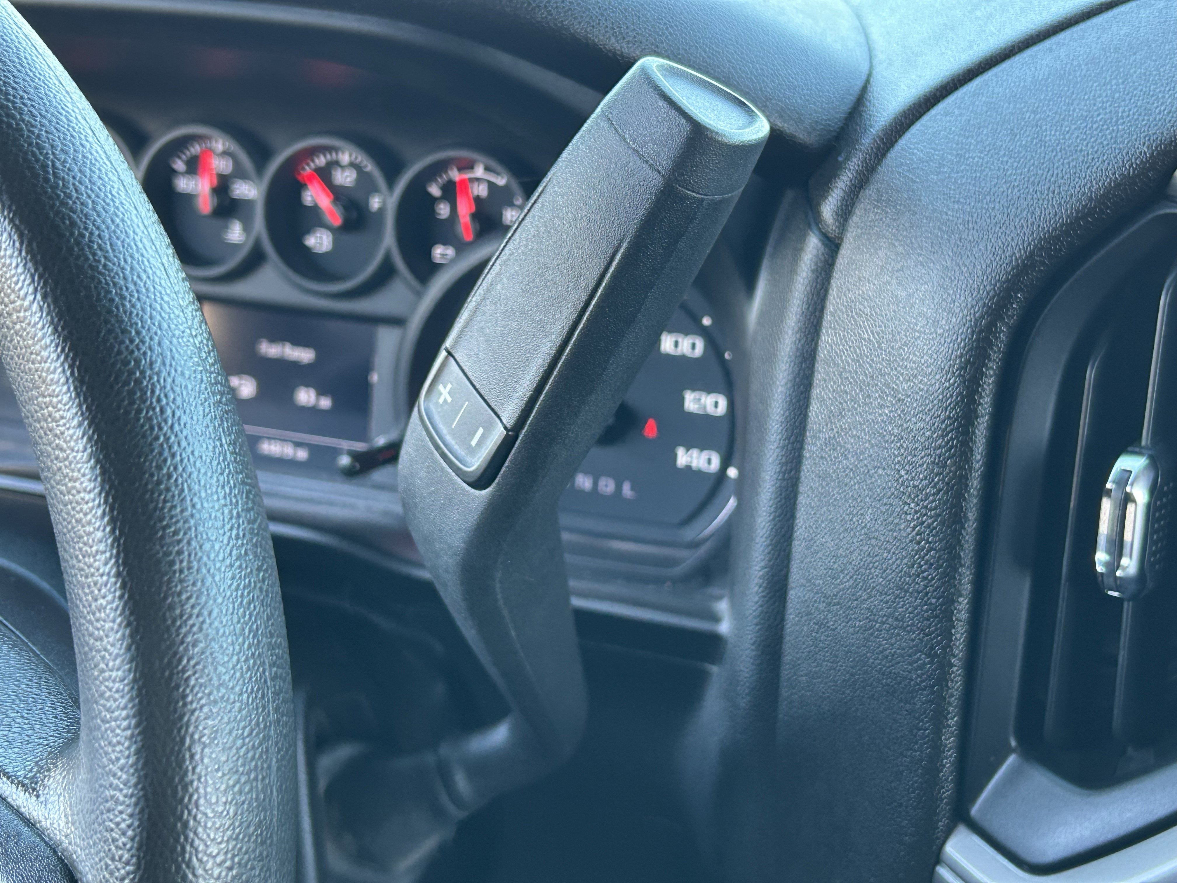 Used 2022 Chevrolet Silverado 1500 Custom image 25