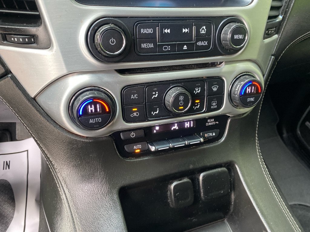 Used 2019 GMC Yukon XL SLE AWD/4WD image 16
