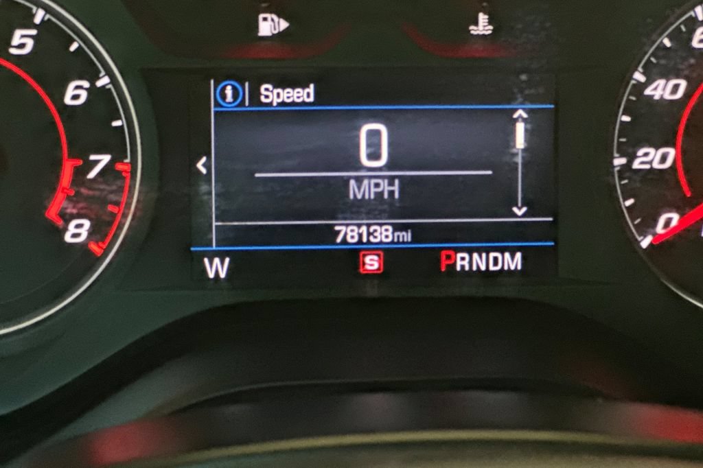 Used 2020 Chevrolet Camaro LT RWD image 26