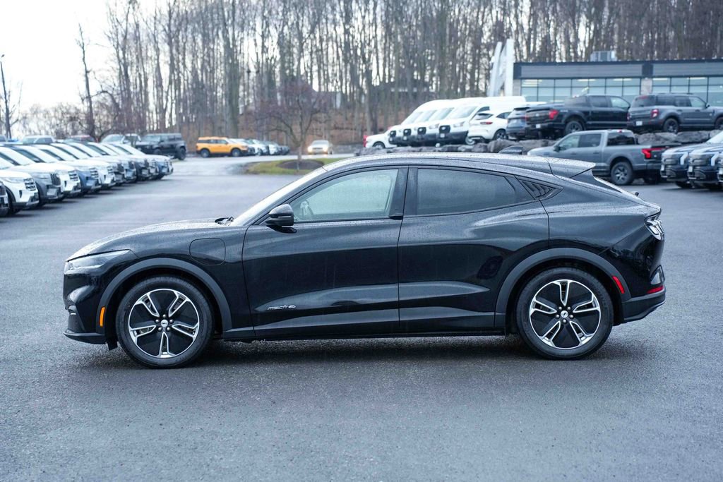 Used 2021 Ford Mustang Mach-E Select w/ Comfort/Appearance Package image 8