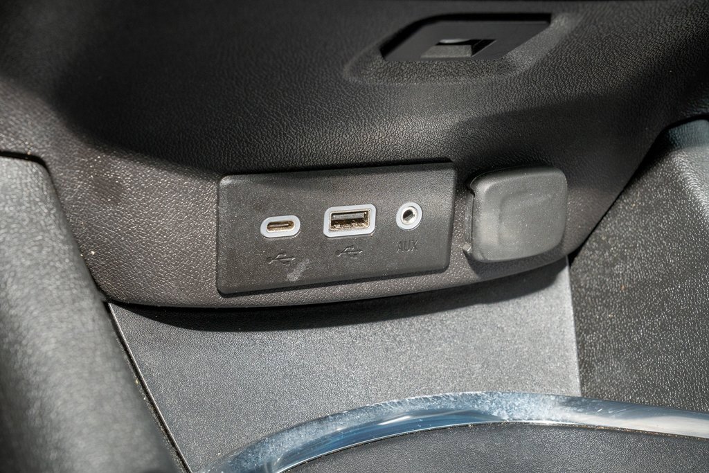 Used 2023 Chevrolet Malibu LT image 15