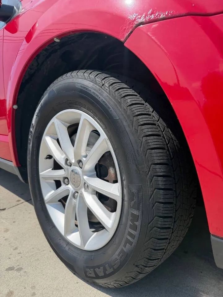Used 2013 Dodge Journey SXT w/ Safe & Sound Group AWD/4WD image 9