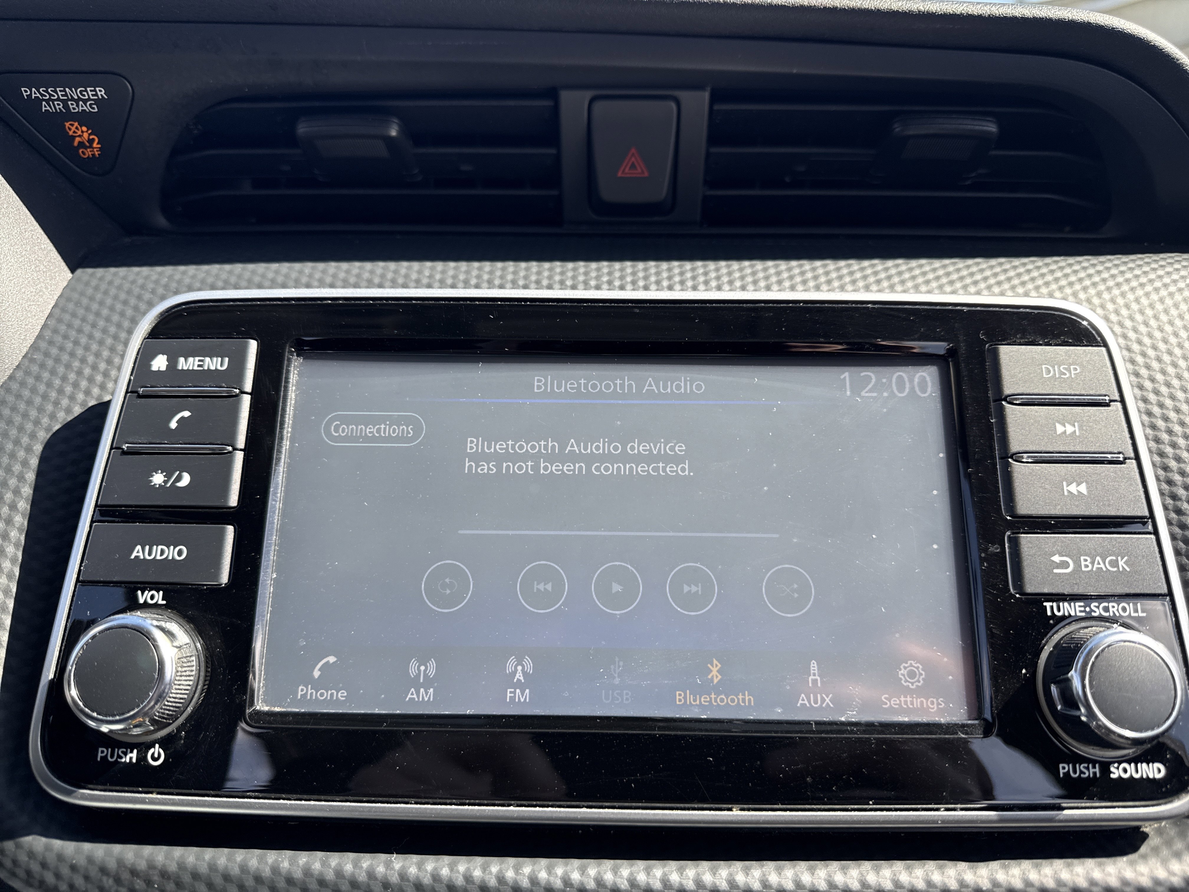 Used 2021 Nissan Kicks S image 16