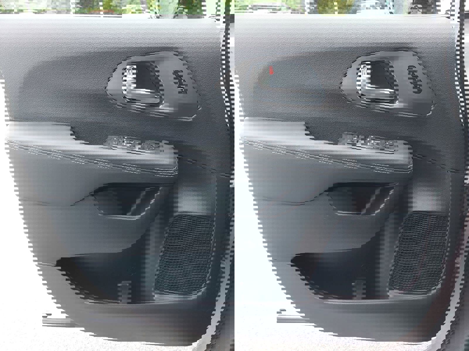 New 2026 Chrysler Pacifica Select image 29