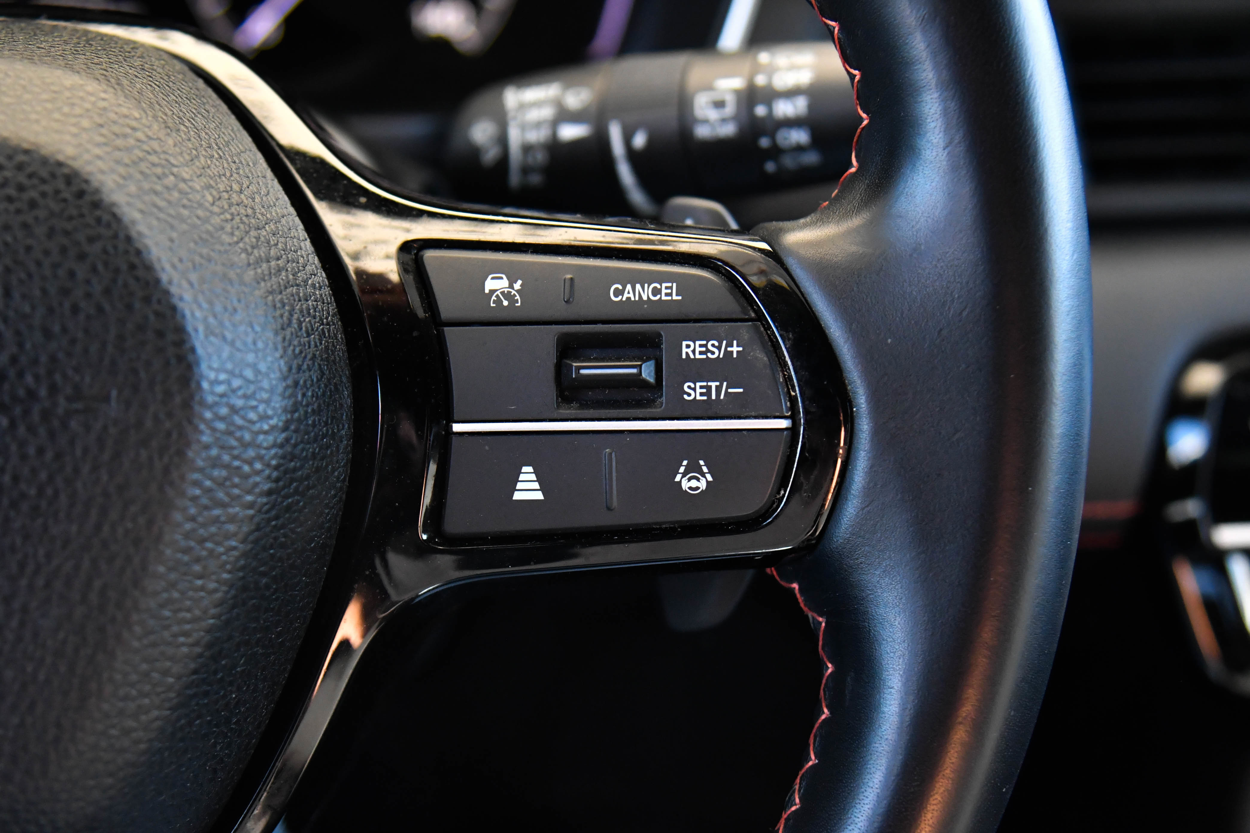 Used 2024 Honda Pilot Sport image 29
