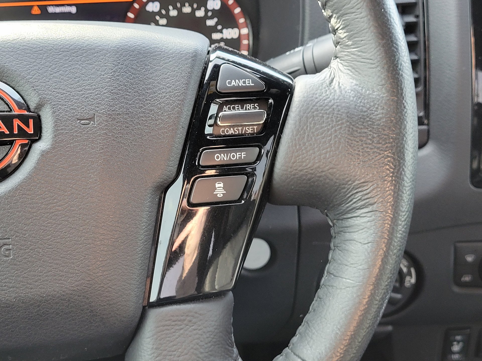 Certified 2022 Nissan Frontier PRO-4X w/ Pro-4X Premium Package image 23