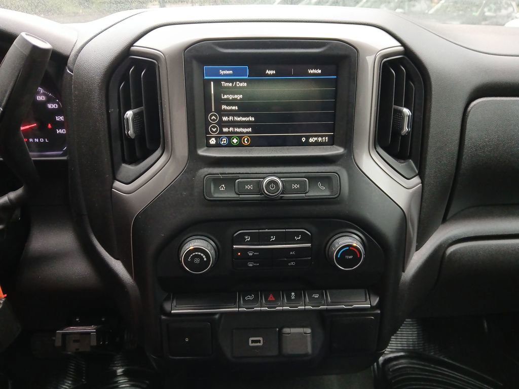 Used 2019 Chevrolet Silverado 1500 Custom w/ Custom Value Package image 18