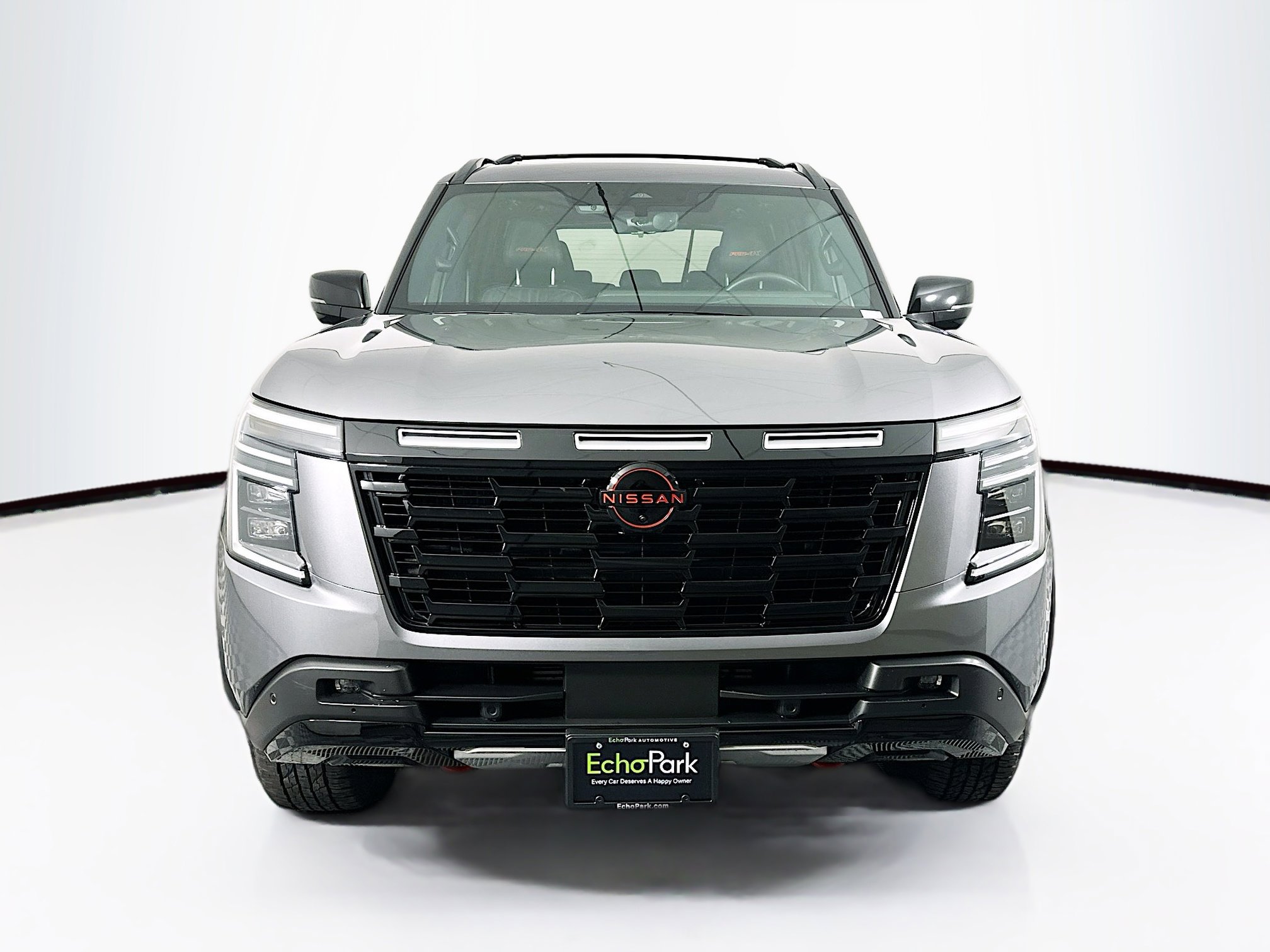 Used 2025 Nissan Armada PRO-4X w/ Pro-4X Premium Package AWD/4WD image 2