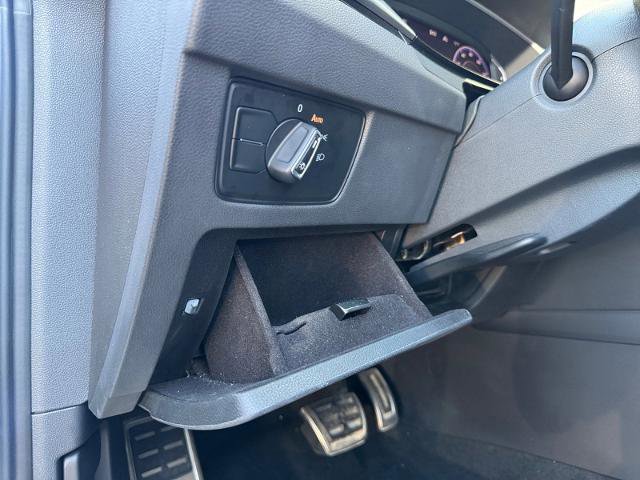 Used 2021 Volkswagen Arteon SE image 28