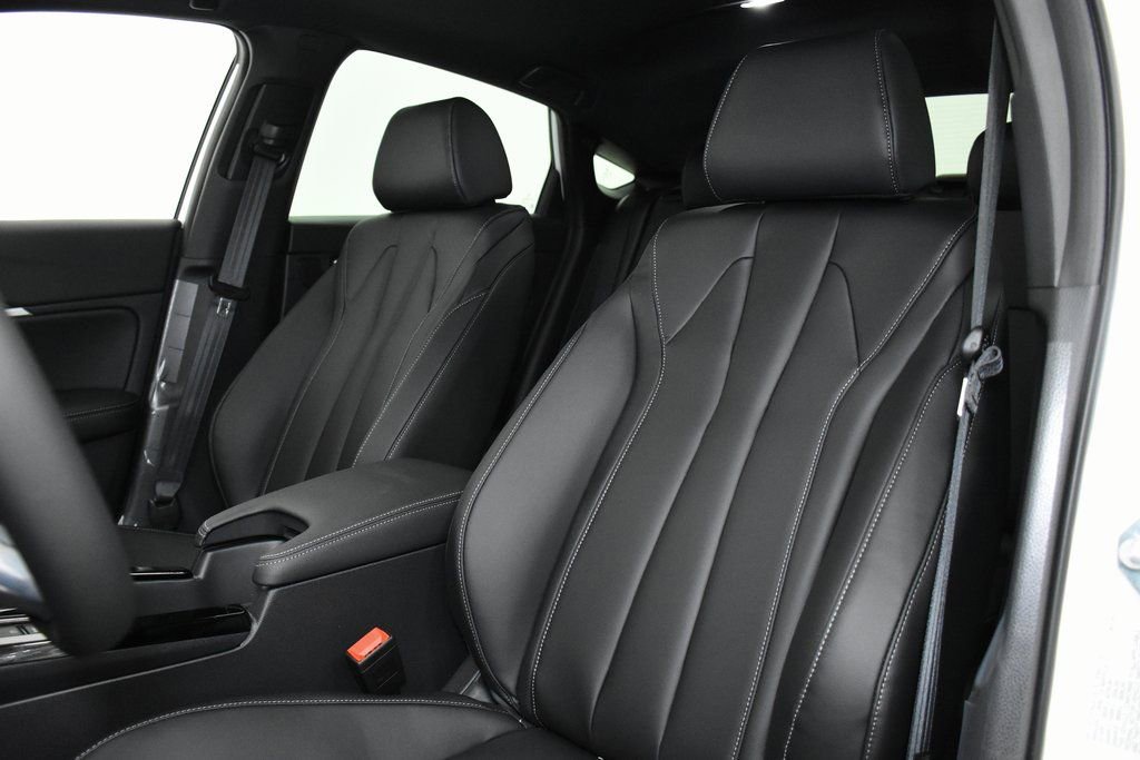 Used 2025 Acura Integra A-Spec image 11