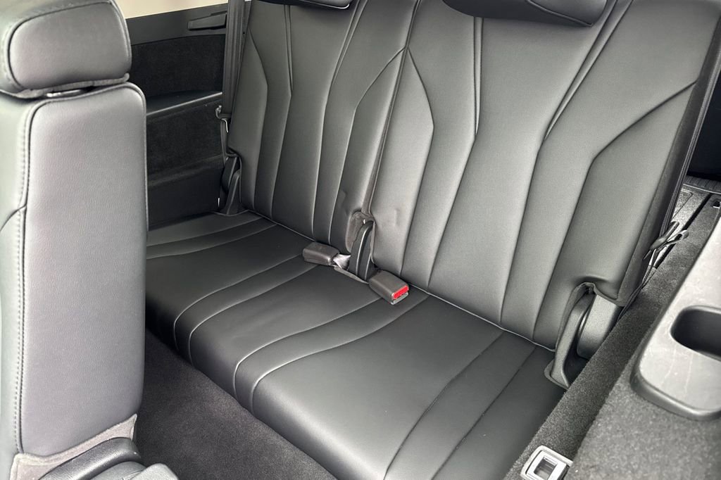 Certified 2023 Acura MDX FWD image 16