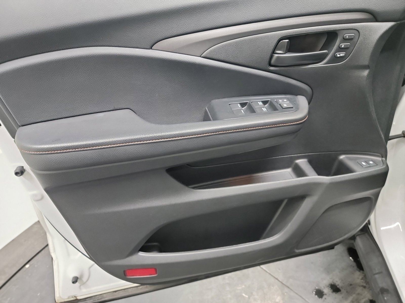 Certified 2022 Honda Passport TrailSport image 13