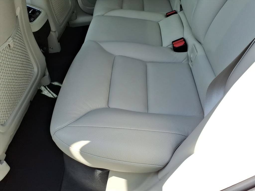 Used 2018 Volvo XC60 T5 Inscription w/ Advanced Package AWD/4WD image 20
