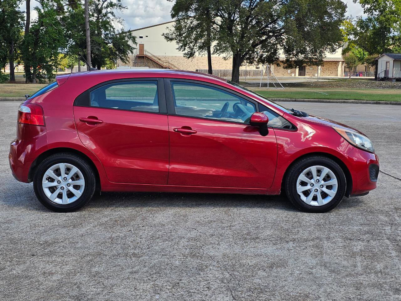 Used 2013 Kia Rio LX image 7