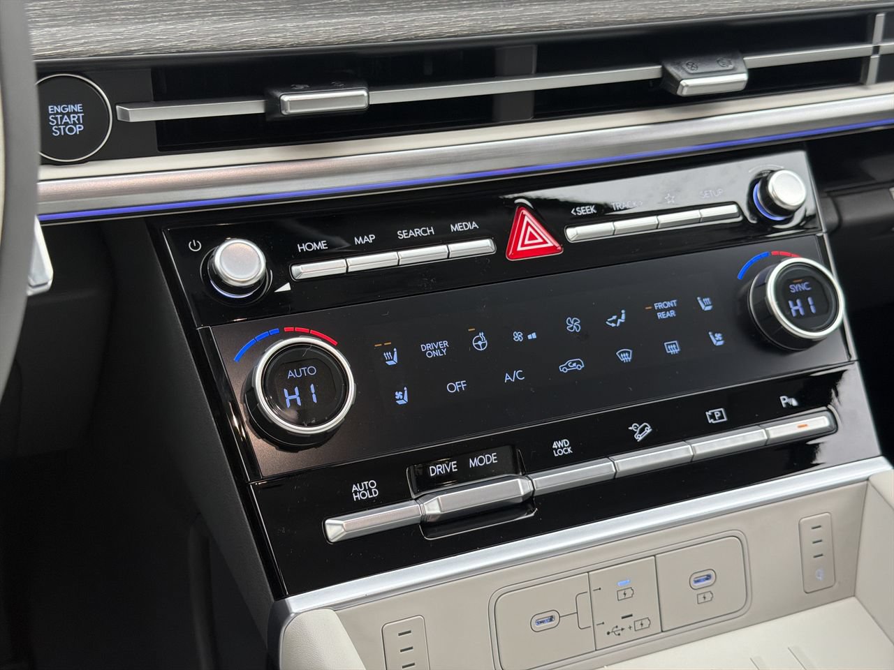New 2027 Hyundai Santa Fe Calligraphy AWD/4WD image 18