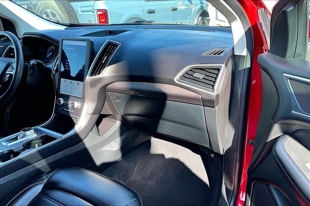 Certified 2024 Ford Edge SEL w/ Convenience Package AWD/4WD image 15
