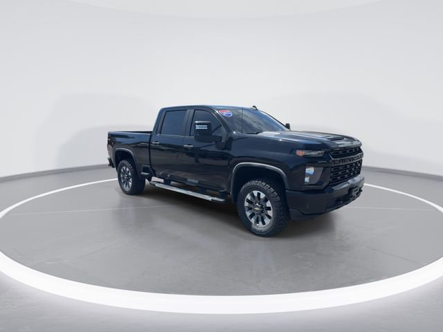 Used 2022 Chevrolet Silverado 2500 Custom w/ Custom Value Package image 2