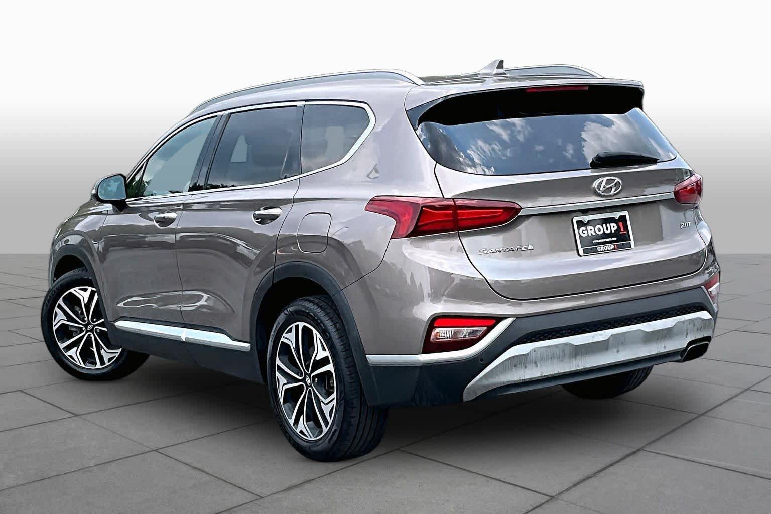Used 2020 Hyundai Santa Fe SEL FWD image 12