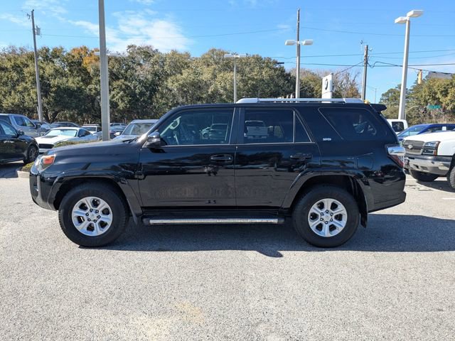Used 2017 Toyota 4Runner SR5 Premium image 8