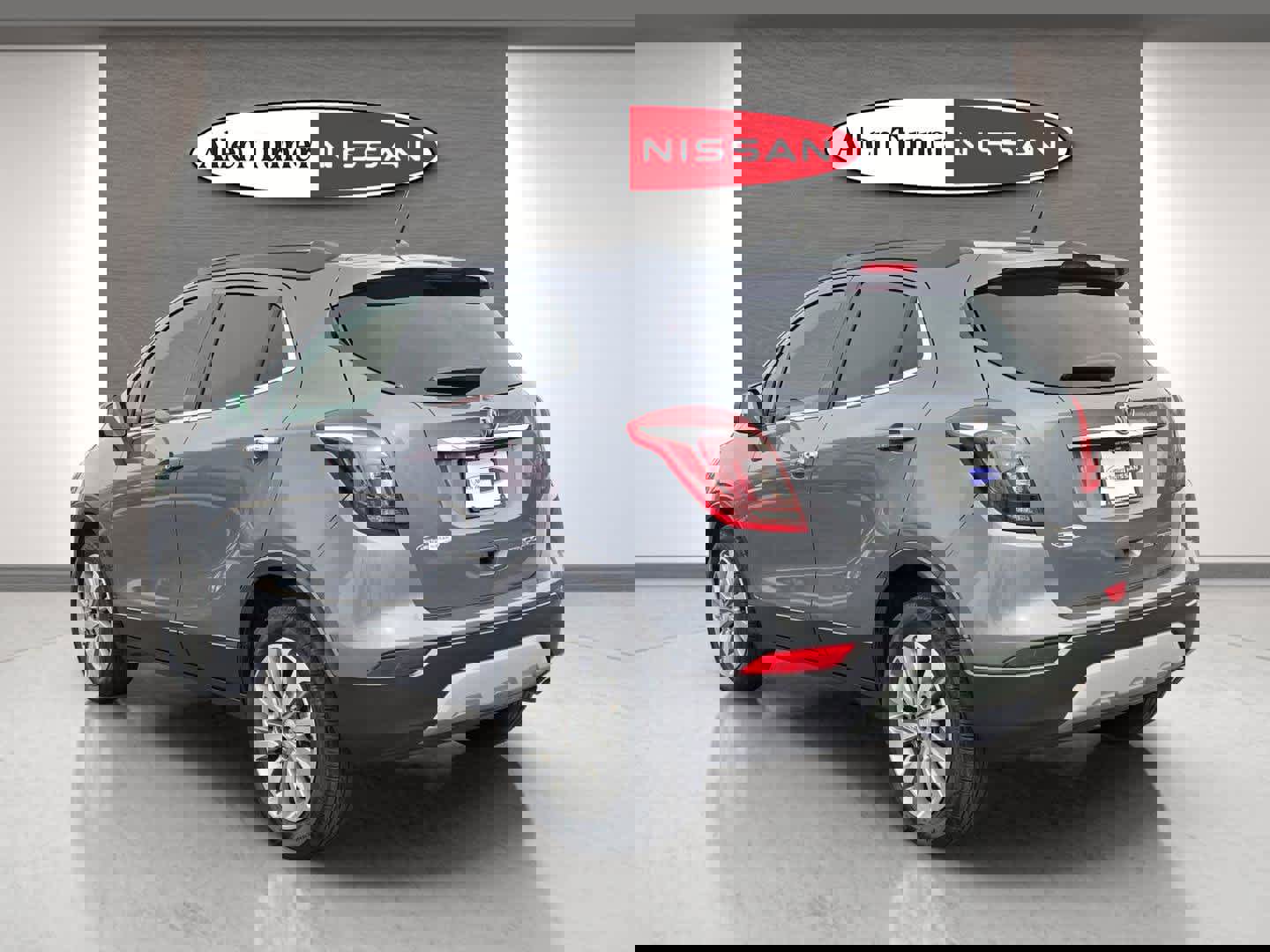 Used 2019 Buick Encore Preferred image 9